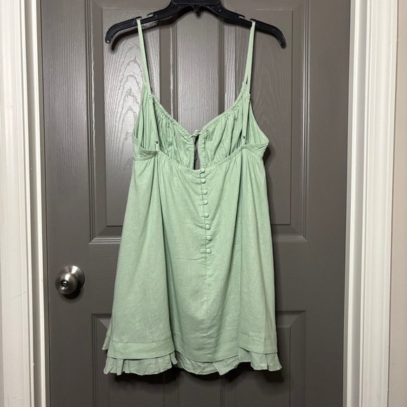 Princess Polly New Empress of Love Sage Mini Dress Size 10 Rayon/Linen Blend - Picture 6 of 11